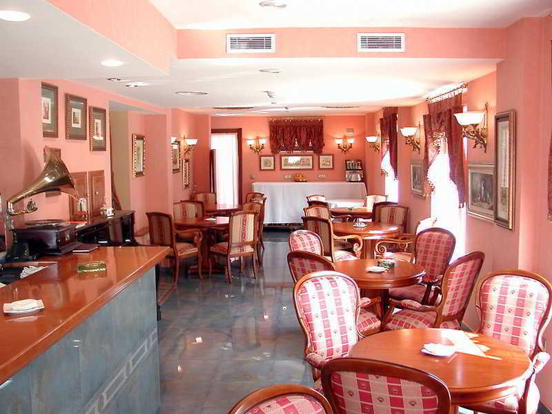Ayre Hotel Alfonso II Oviédo Restaurant foto